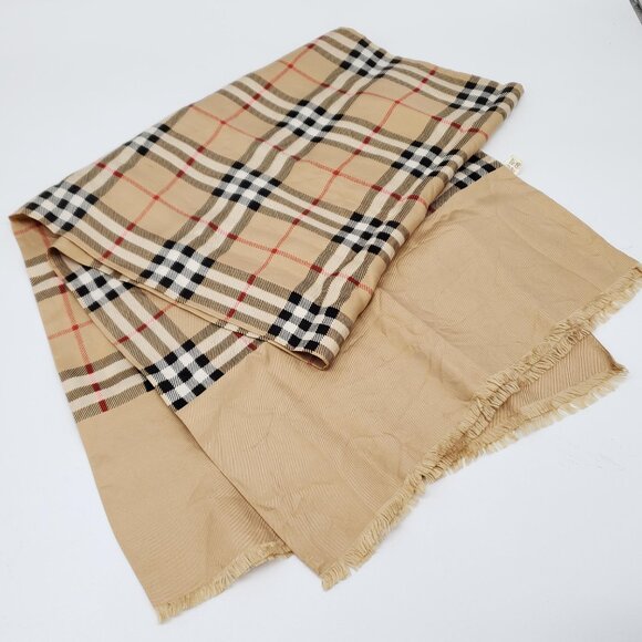 Burberry Vintage Silk Classic Scarf 20-110325 - Picture 5 of 8